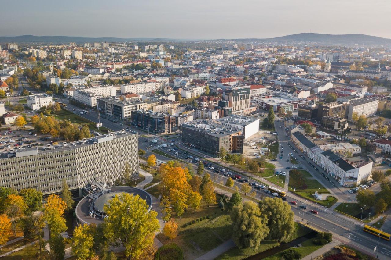 Apartament Ventus Business And Living 44 Kielce Bagian luar foto