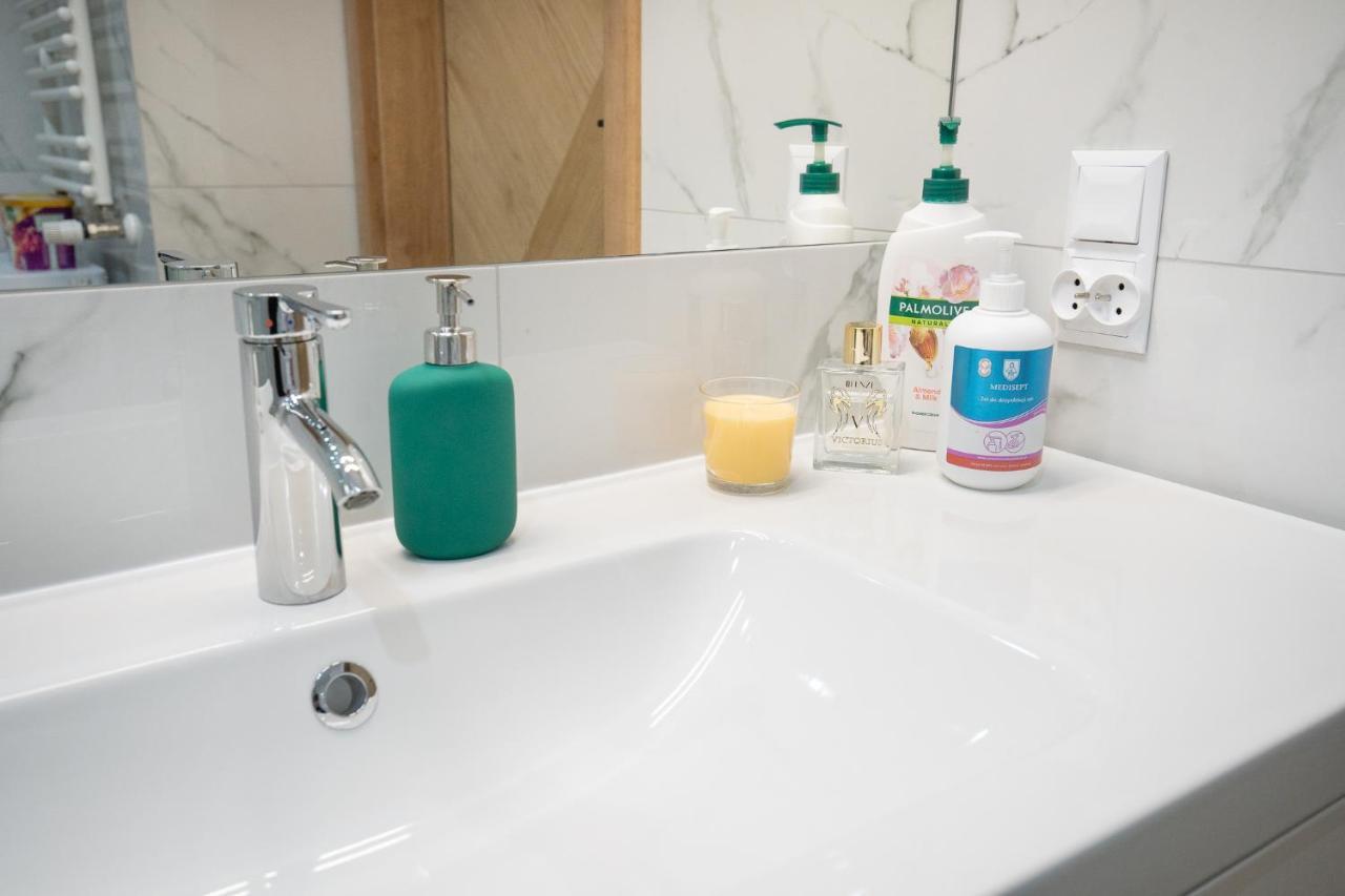 Apartament Ventus Business And Living 44 Kielce Bagian luar foto